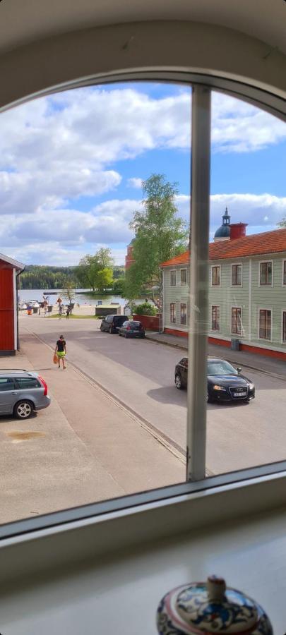 Röda Magasinet Mariefred Bagian luar foto